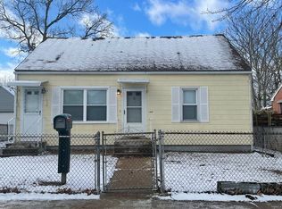 140 Eddy St, Springfield, MA 01104