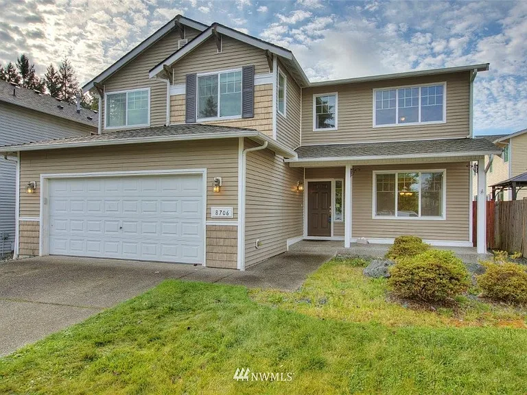 8706 153rd St E — Photo 2