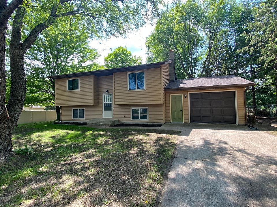 1st image of 2311 Cornell Dr