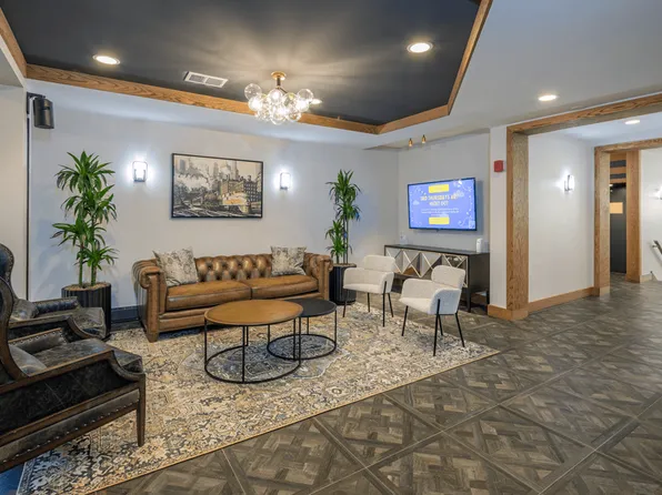 The Bryn - 5600 N Sheridan Rd