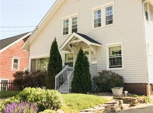 483 Aqueduct St, Akron, OH 44303