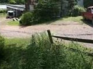 7245 Noblestown Rd, Oakdale, PA 15071