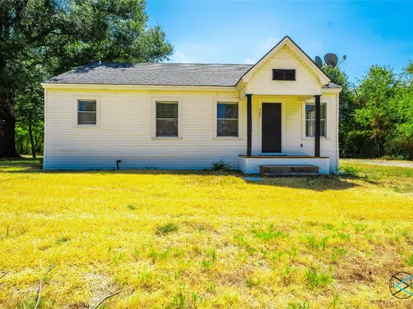 507 S 2nd St, Mabank, TX 75147