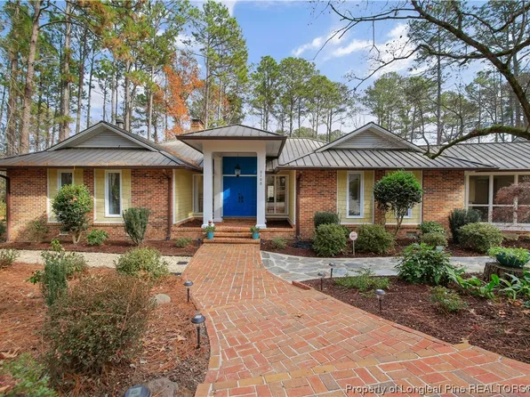 2103 Pinewood Ter, Fayetteville, NC 28304