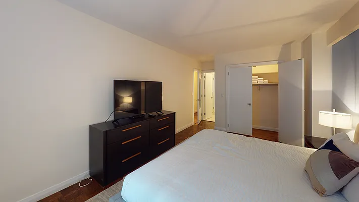 Rented by The Monterey | media 28