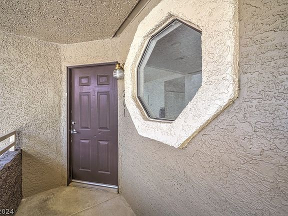 2nd image of 5060 S Rainbow Blvd Unit 201