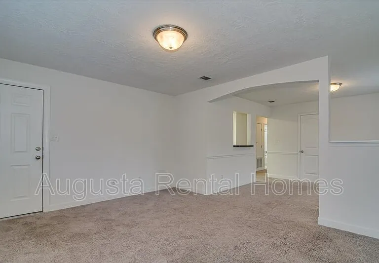 4015C Wheeler Woods Rd — Photo 5