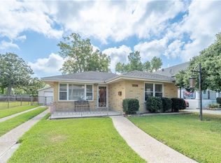2233 Plaza Dr, Chalmette, LA 70043