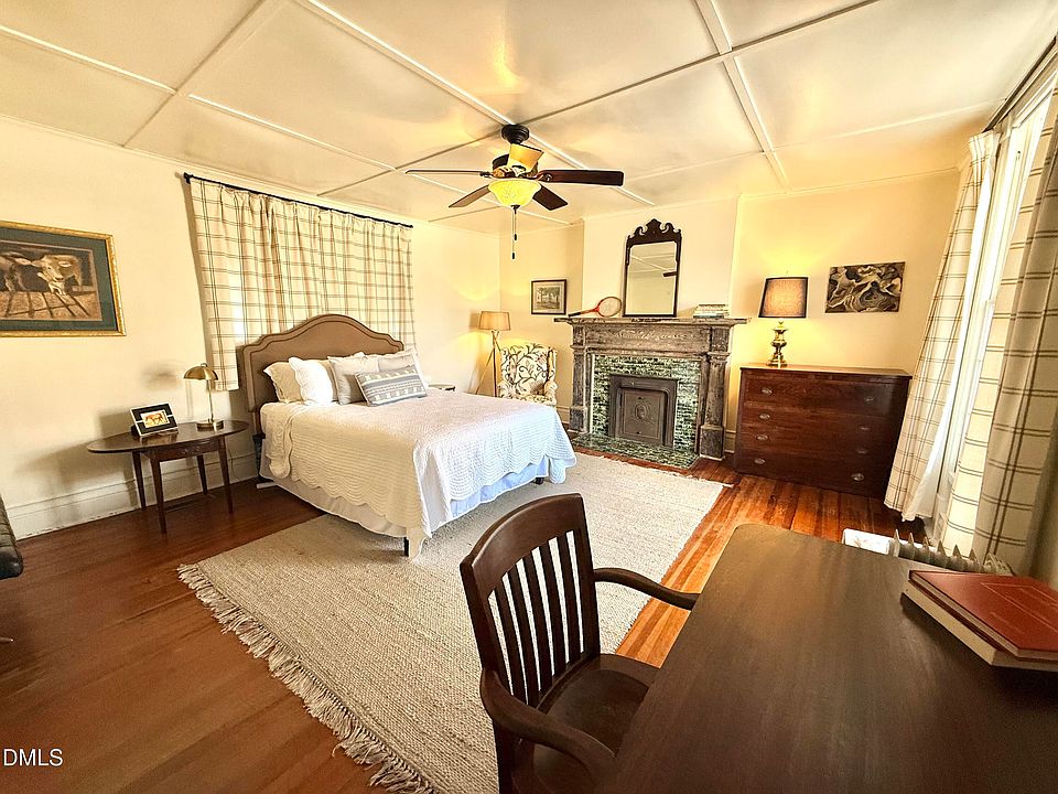 28th image of this home