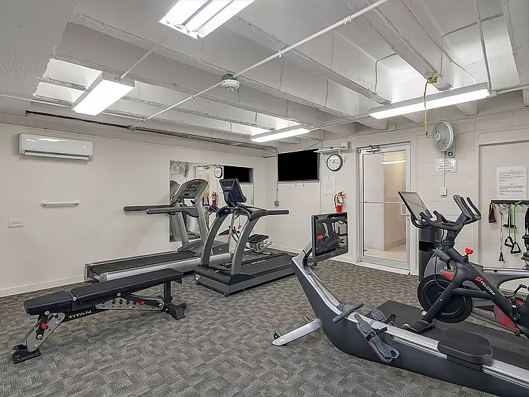 3701 Turtle Creek Blvd #9A — Photo 35