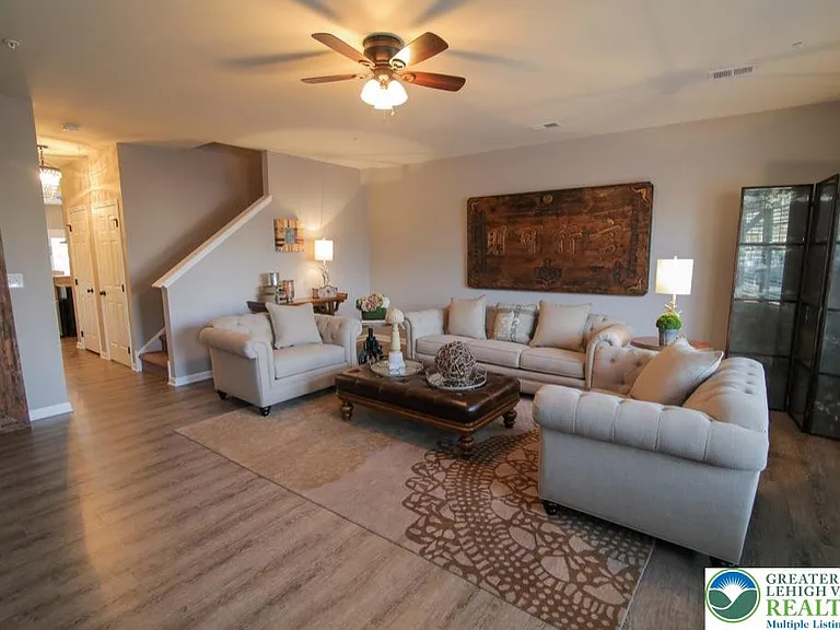 623 Linden St — Photo 5