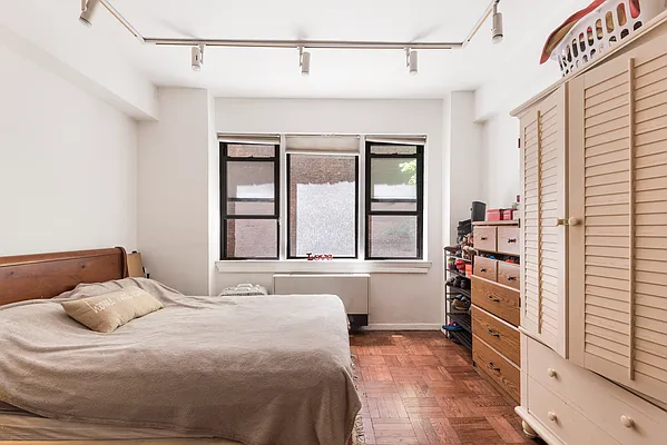 Rented by Compass | media 5