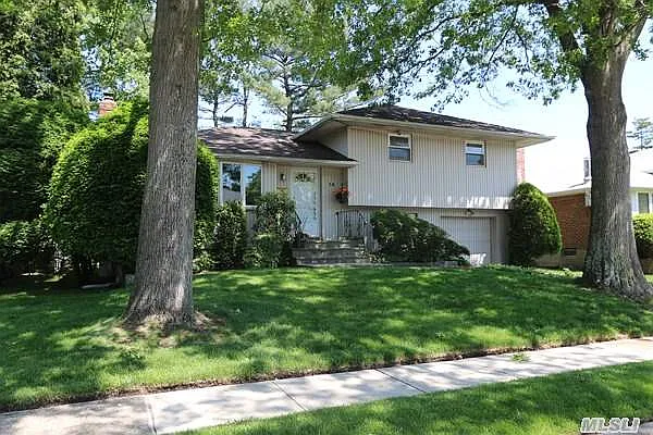14 Spector Ln photo 1