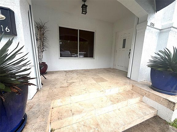 3rd image of 5116 Red Rd
