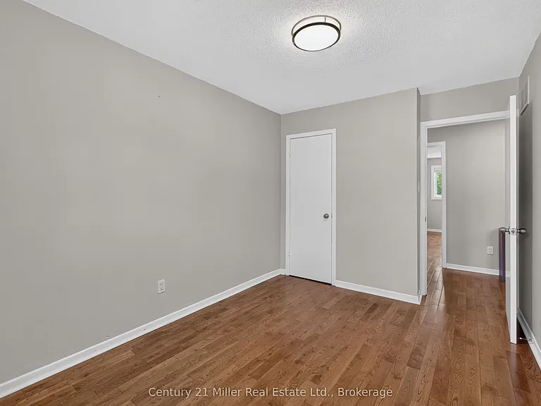 1162 Avondale Dr — Photo 16