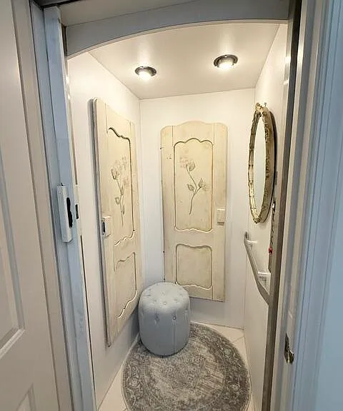 11563 Briarwood Cir #4 — Photo 19