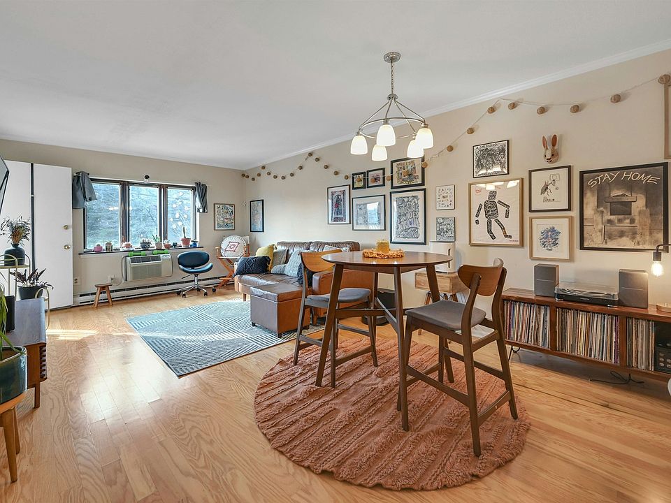 1st image of 1001 Avenue C APT B3