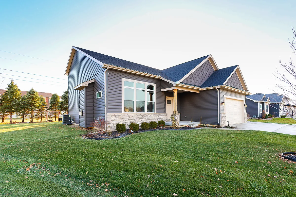 Building Photo - 41 Brookstone Cir