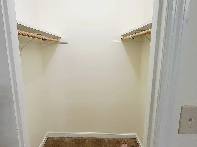 Walk in Closet