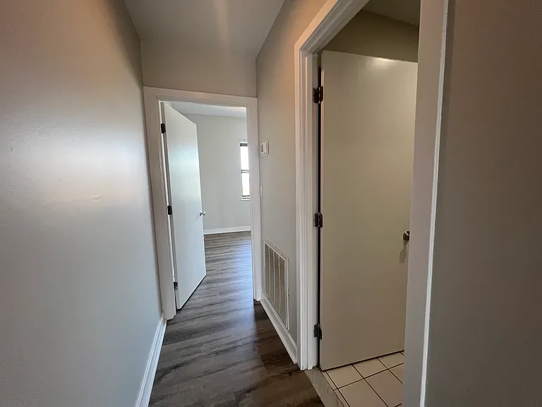 Deacon Court - 1661 Washington Street — Photo 162