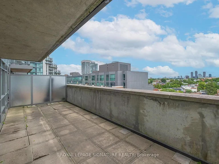 68 Abell St #923 — Photo 4