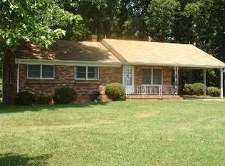 6250 Old Buckingham Rd, Powhatan, VA 23139