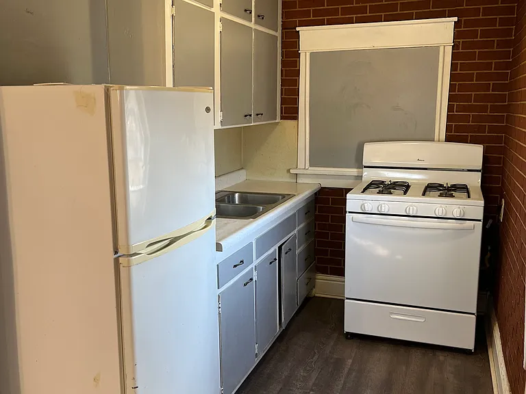 116 E Prescott Ave #2 — Photo 1