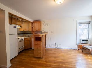 52 Joy St APT 12, Boston, MA 02114