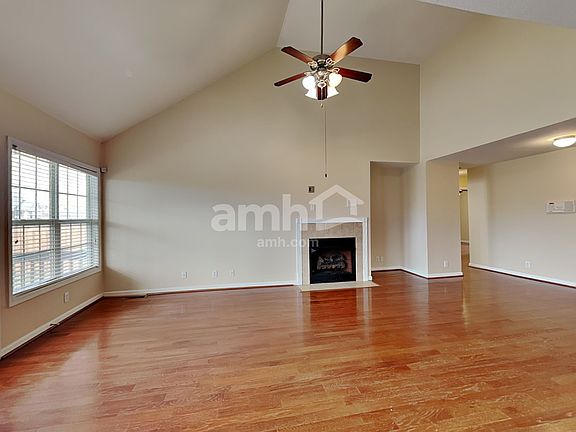 5th image of 3784 Cindy Jo Dr N