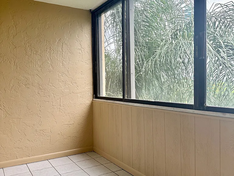 2617 Cove Cay Dr #1-311 — Photo 41