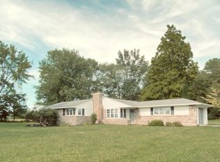 937 Manatawny Rd, Boyertown, PA 19512