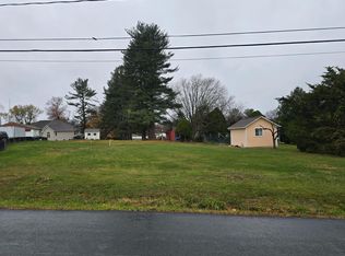 8333 Grove Angle Rd, Ellicott City, MD 21043