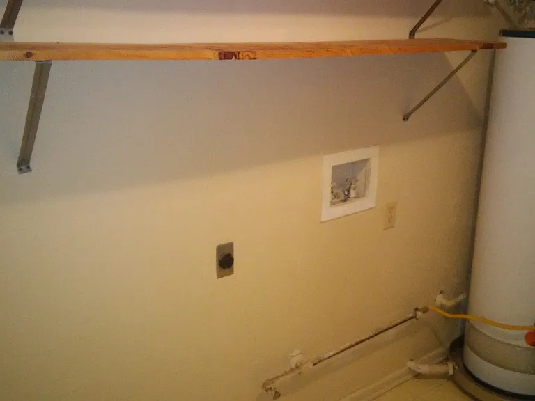 3508 Dewberry Dr — Photo 2