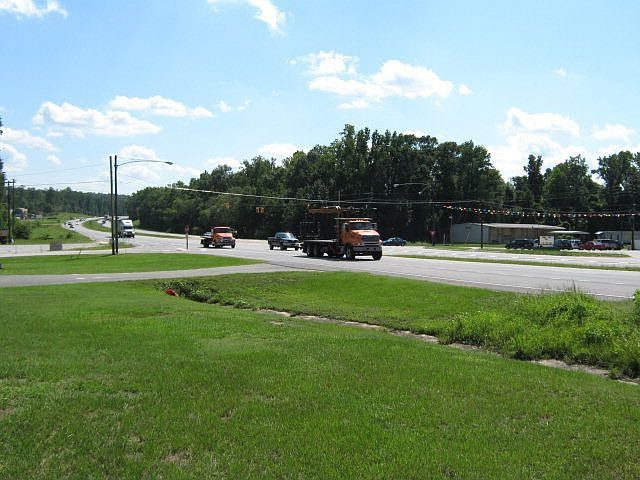1st image of 421 Us Highway 431 S