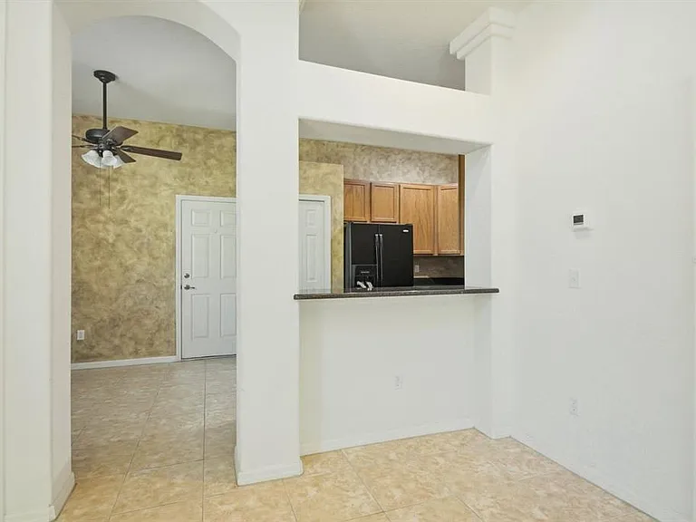 1405 Ridge Ter — Photo 7