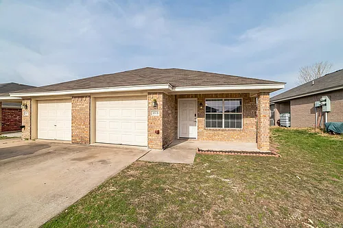 319 Cedar Ridge Dr #B Photo 1