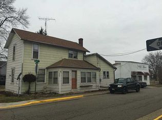 202 W College St, Jackson Center, OH 45334