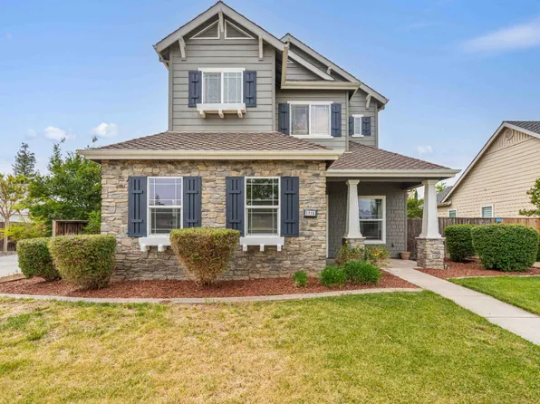 1715 Limestone Dr, Ripon, CA 95366