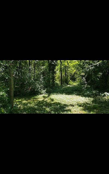 2nd image of 8406 Garden Rd