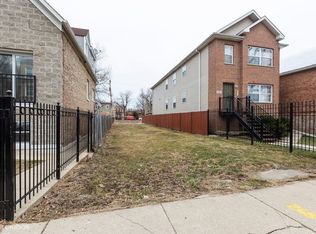 833 N Ridgeway Ave, Chicago, IL 60651