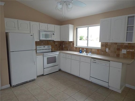 4th image of 4341 Mundella Cir