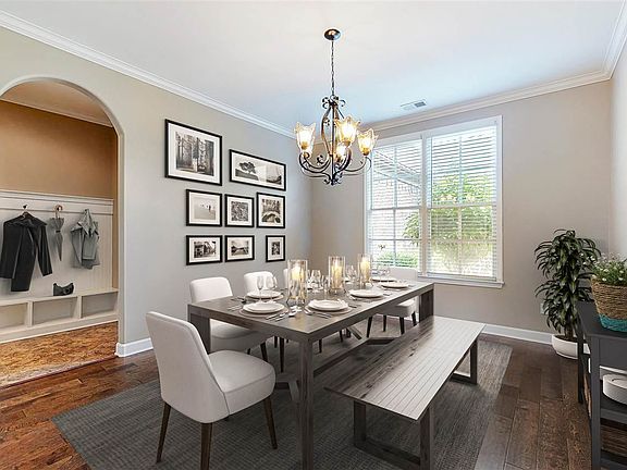 5th image of 799 Six Oaks Ln