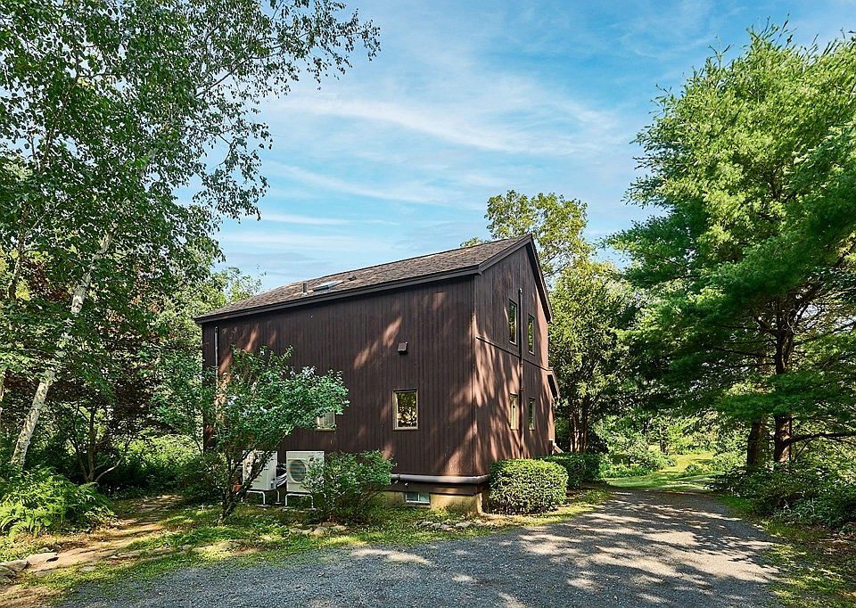 35 E Taylor Hill Rd, Montague, MA 01351 Zillow