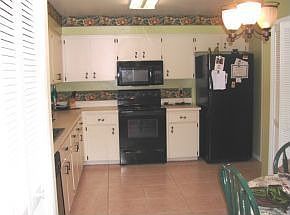 Roomy Kitchen