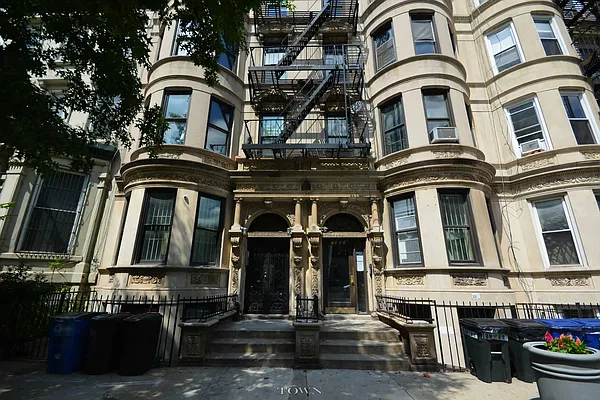 Rented by Town Residential | media 6