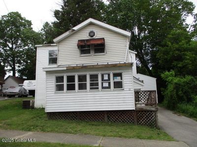 12 Chestnut Street, Gloversville, NY, 12078