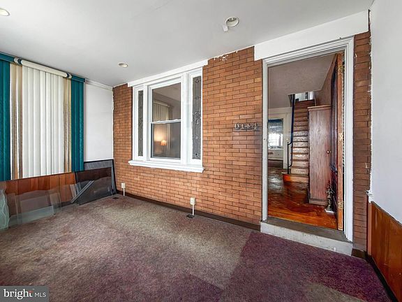 2nd image of 6144 Catharine St