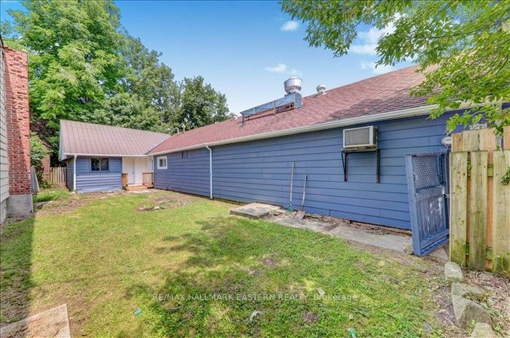 4 George St W, Havelock Belmont Methuen, ON - View 5