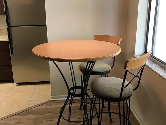 4th image of 125 5th Ave NE APT 170