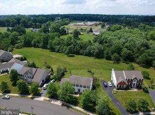 245 Cutleaf Cir, Harleysville, PA 19438